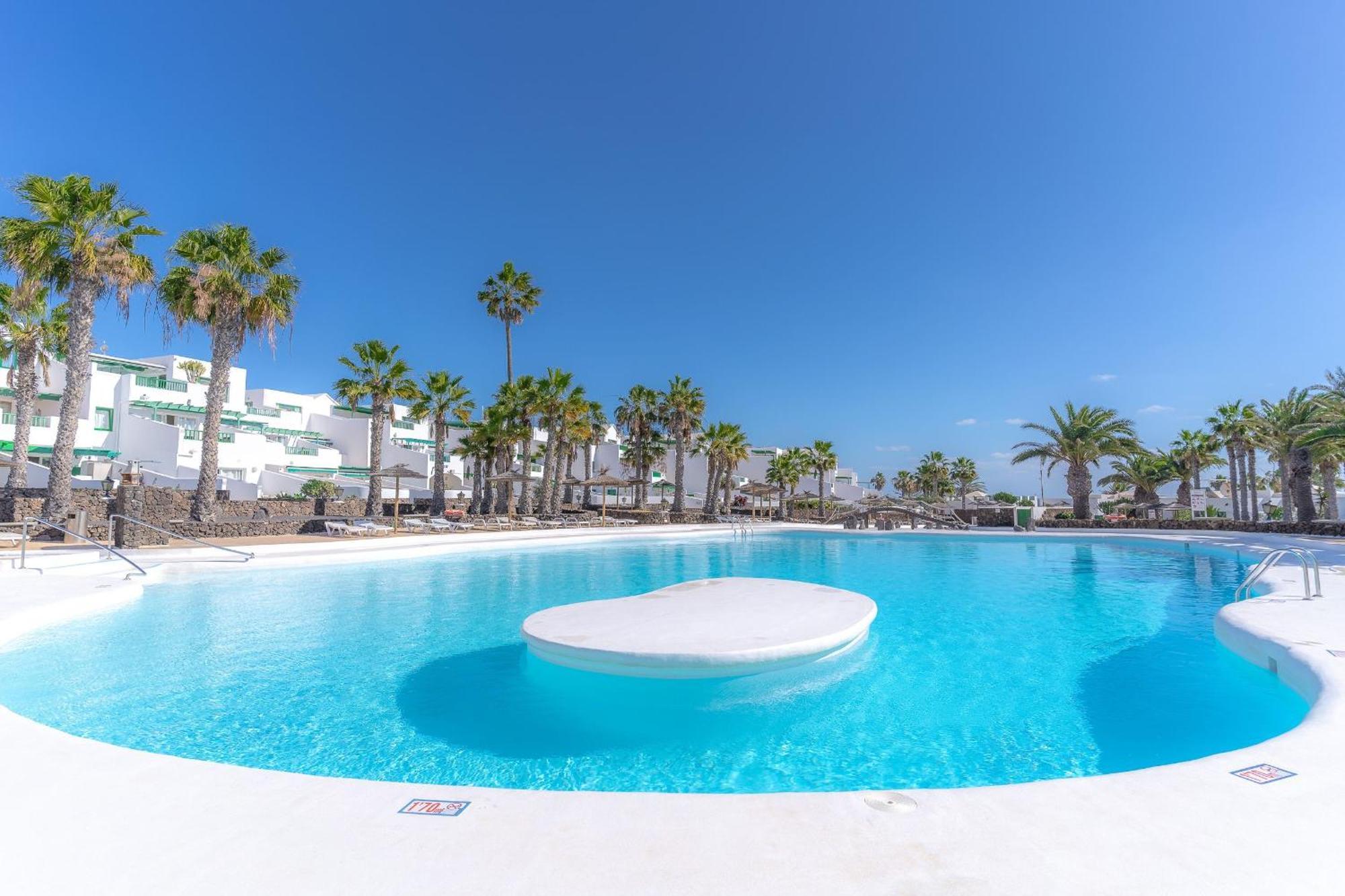 Fantastico Apartamento Con Terraza Y Vistas Al Mar Costa Teguise Exteriör bild