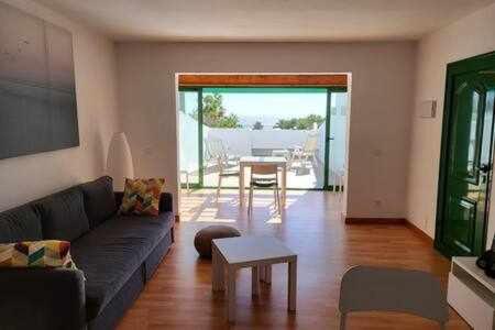 Fantastico Apartamento Con Terraza Y Vistas Al Mar Costa Teguise Exteriör bild
